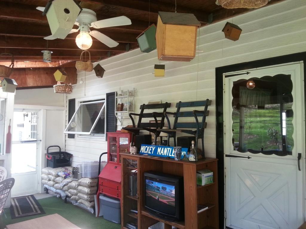 Kountry Living Bed And Breakfast Oneonta Bagian luar foto