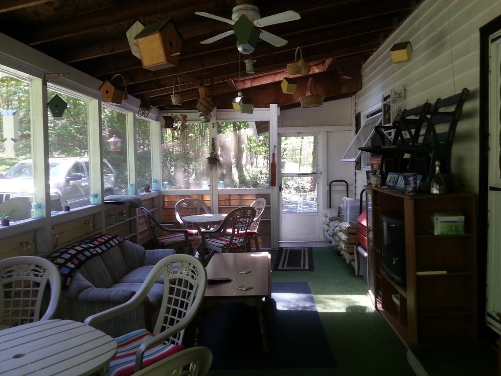 Kountry Living Bed And Breakfast Oneonta Bagian luar foto
